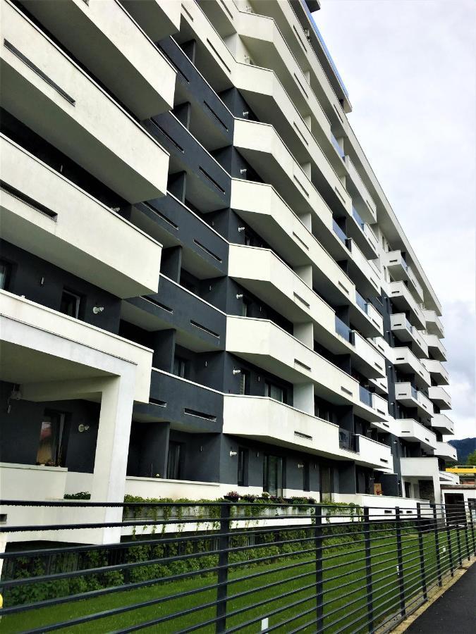 Apartamento Mountain View Escape Braşov Exterior foto